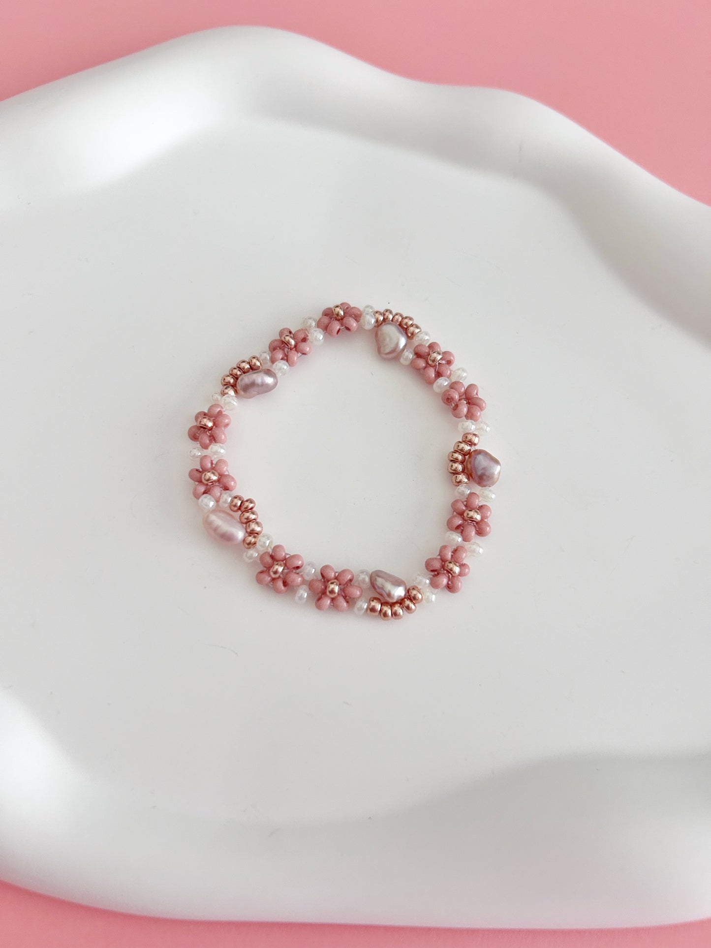 Pearl Daisy Bracelet