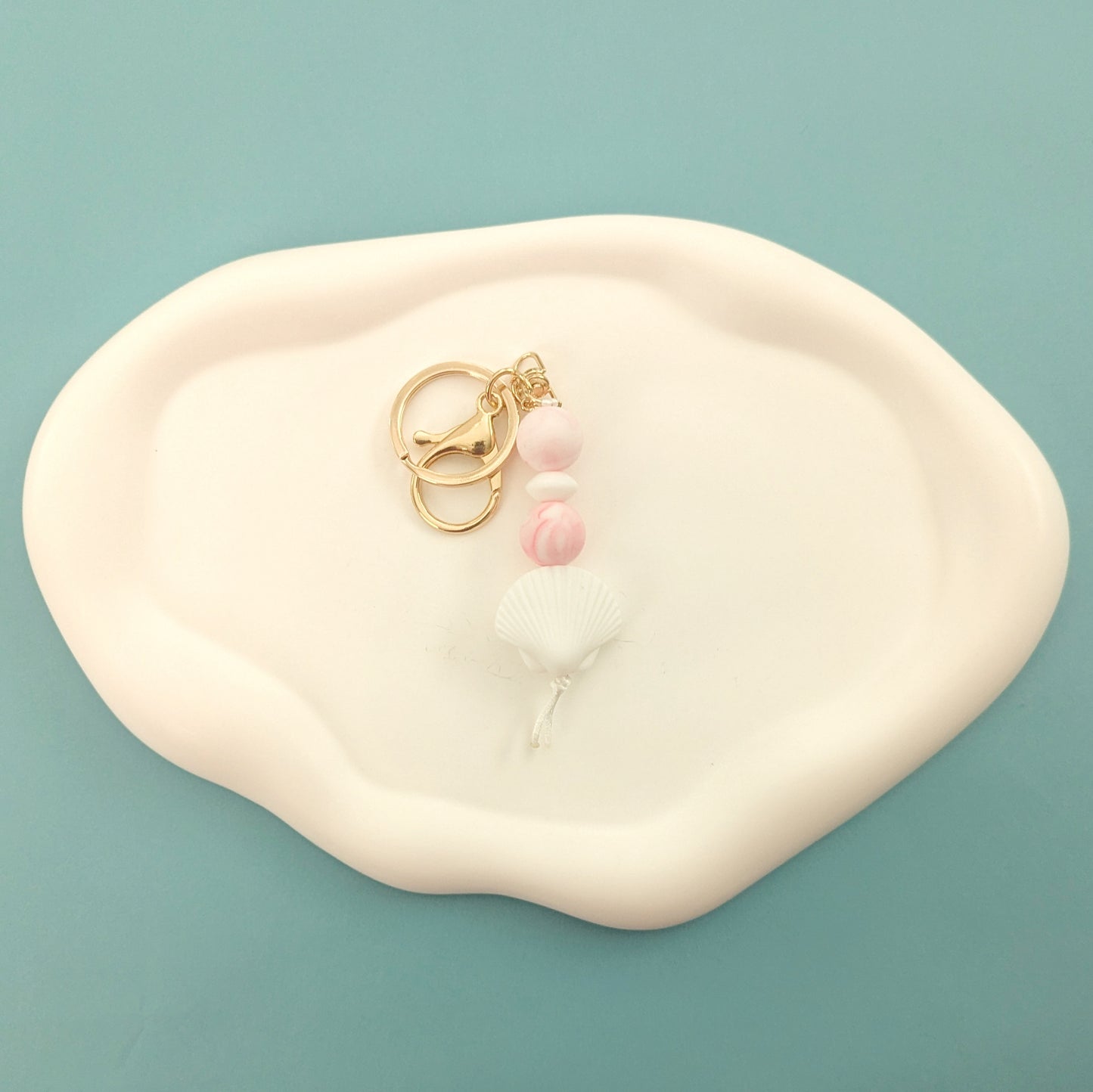 White Seashell Keychain